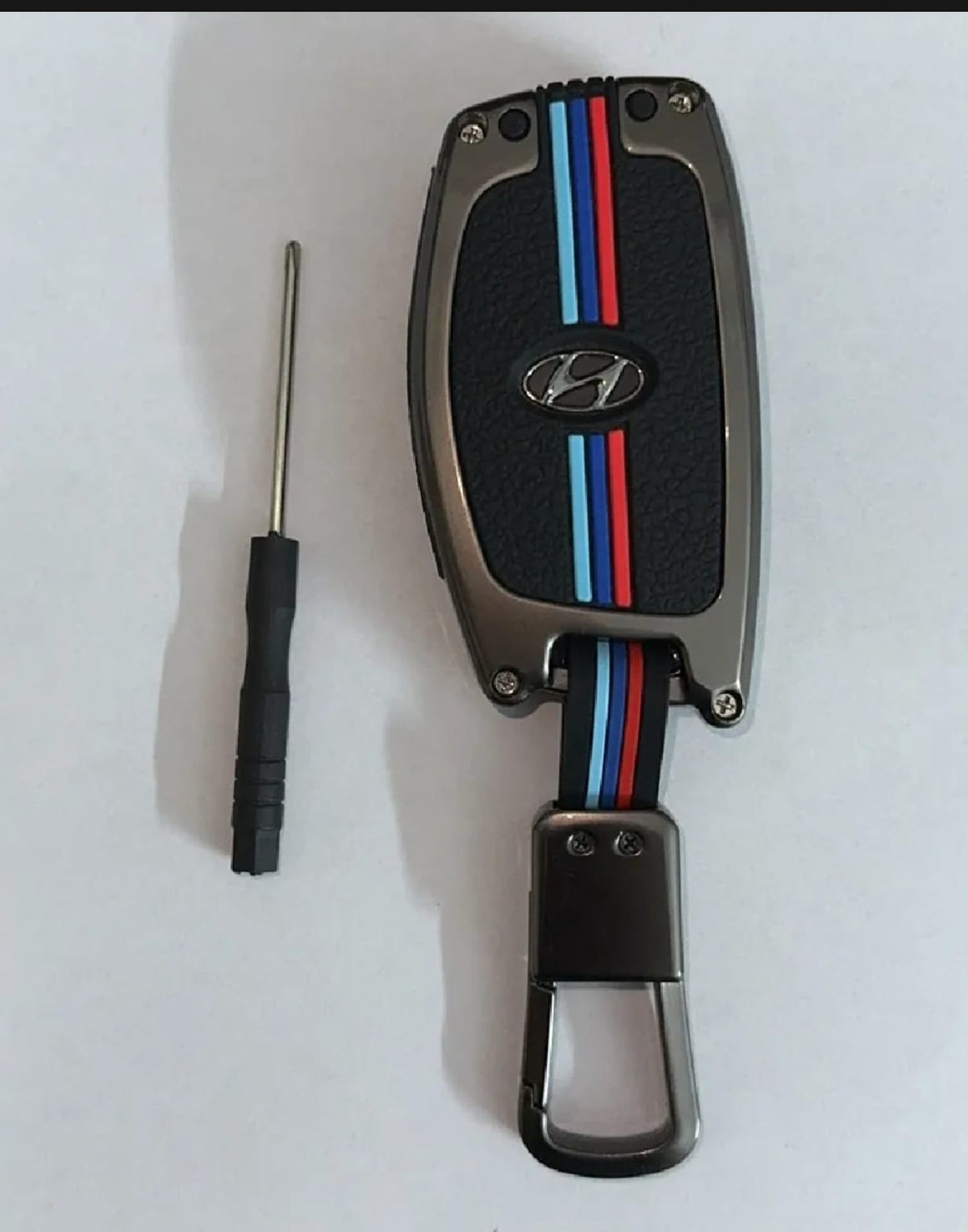Hyundai Elantra Premium Zinc Alloy Smart Car Key Cover with Leather Keychain