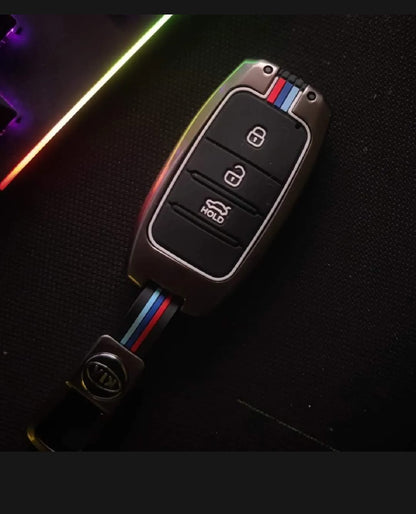 Kia Stonic Premium Zinc Alloy Smart Car Key Cover with Leather Keychain