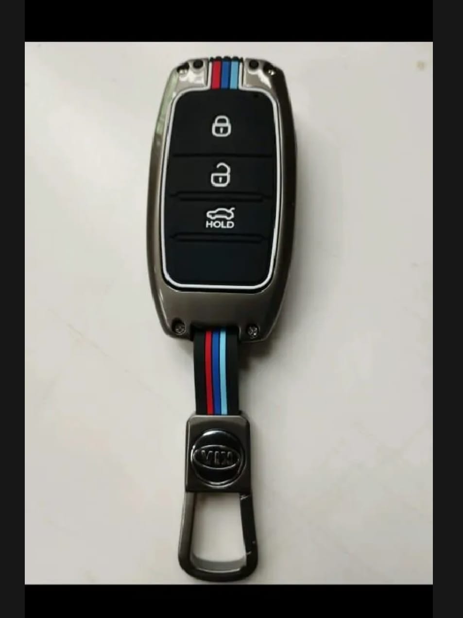 Kia Stonic Premium Zinc Alloy Smart Car Key Cover with Leather Keychain