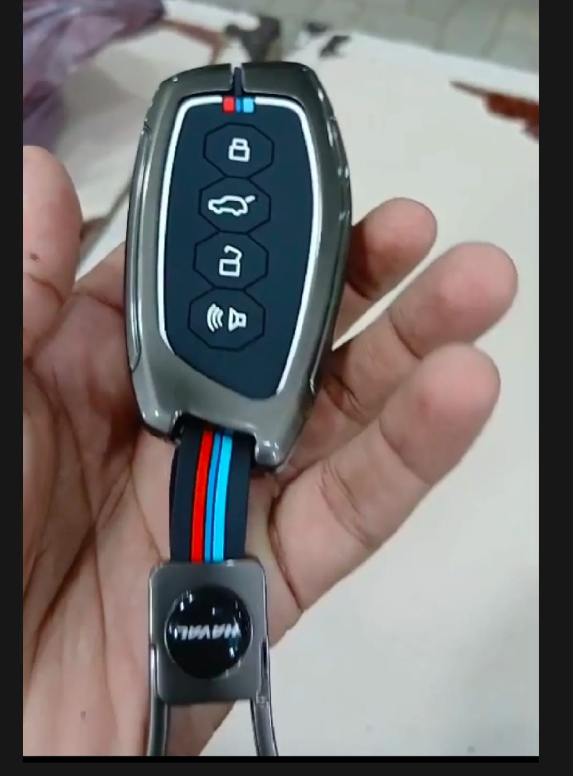 Haval H6 Facelift Premium Zinc Alloy Smart Car Key Cover with Leather Keychain (Copy)
