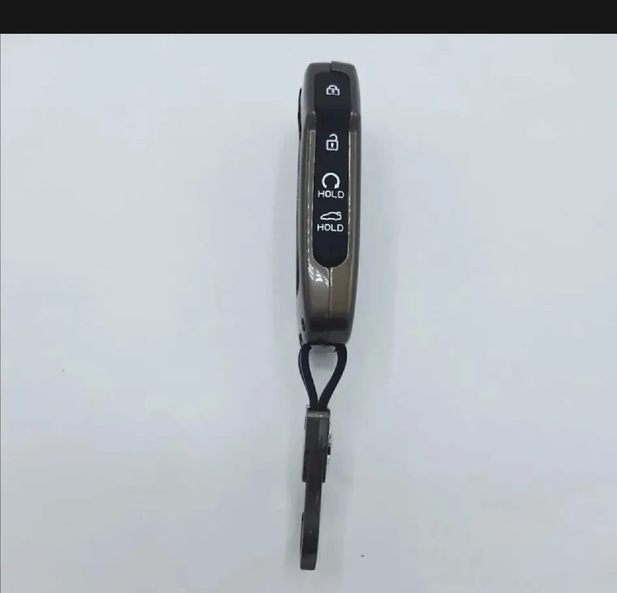 Kia Sportage L New Premium Zinc Alloy Smart Car Key Cover with Leather Keychain (Copy)