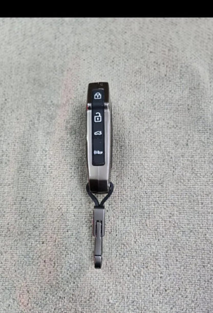 Kia Sportage L New Premium Zinc Alloy Smart Car Key Cover with Leather Keychain (Copy)