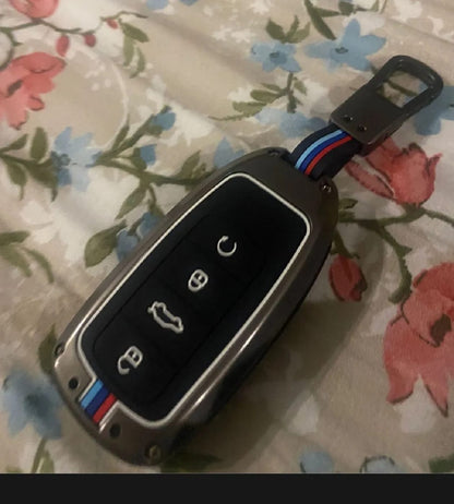 Chery Tiggo 8 Premium Zinc Alloy Smart Car Key Cover with Leather Keychain