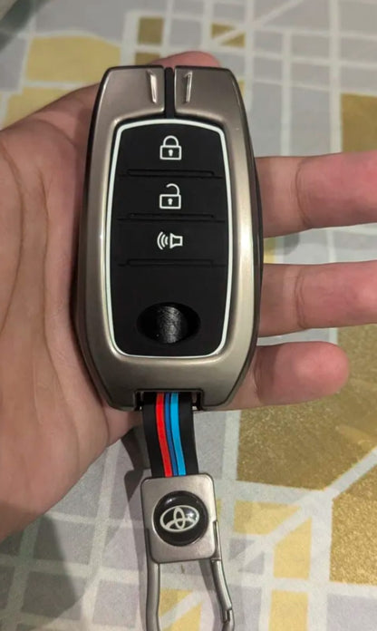 Toyota Fortuner Premium Zinc Alloy Smart Car Key Cover with Leather Keychain