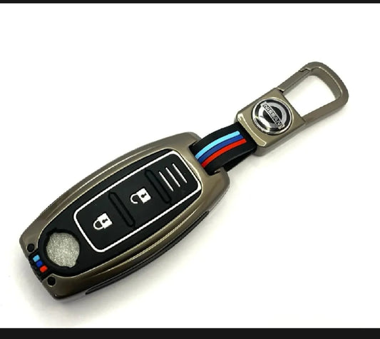 Nissan Juke Premium Zinc Alloy Smart Car Key Cover with Leather Keychain