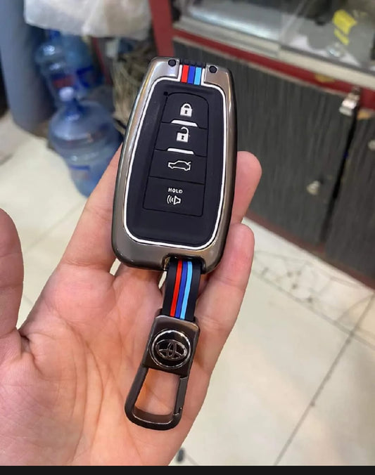Toyota Corolla Cross Premium Zinc Alloy Smart Car Key Cover with Leather Keychain