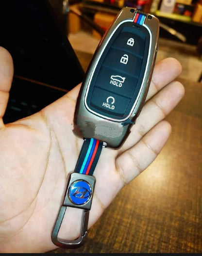 Hyundai Santa Fe Premium Zinc Alloy Smart Car Key Cover with Leather Keychain
