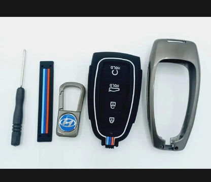 Hyundai Santa Fe Premium Zinc Alloy Smart Car Key Cover with Leather Keychain