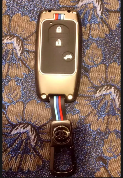 Toyota Land Cruiser Prado Premium Zinc Alloy Smart Car Key Cover with Leather Keychain