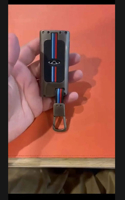 Chery Tiggo 4 Premium Zinc Alloy Smart Car Key Cover with Leather Keychain