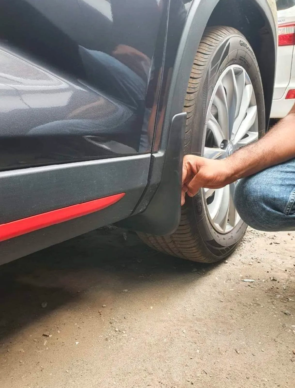 Changan Oshan X7 Premium Imported Mud Flaps / Mudguards – 4 Pcs Set | Proper Fitting