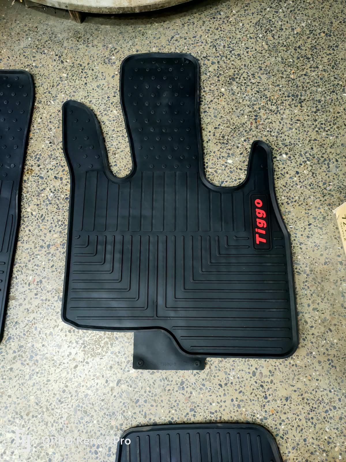 Chery Tiggo 9 PHEV Premium Latex Rubber PVC Car Floor Mats – Custom Fit Heavy Duty Waterproof | 4 Pcs Set