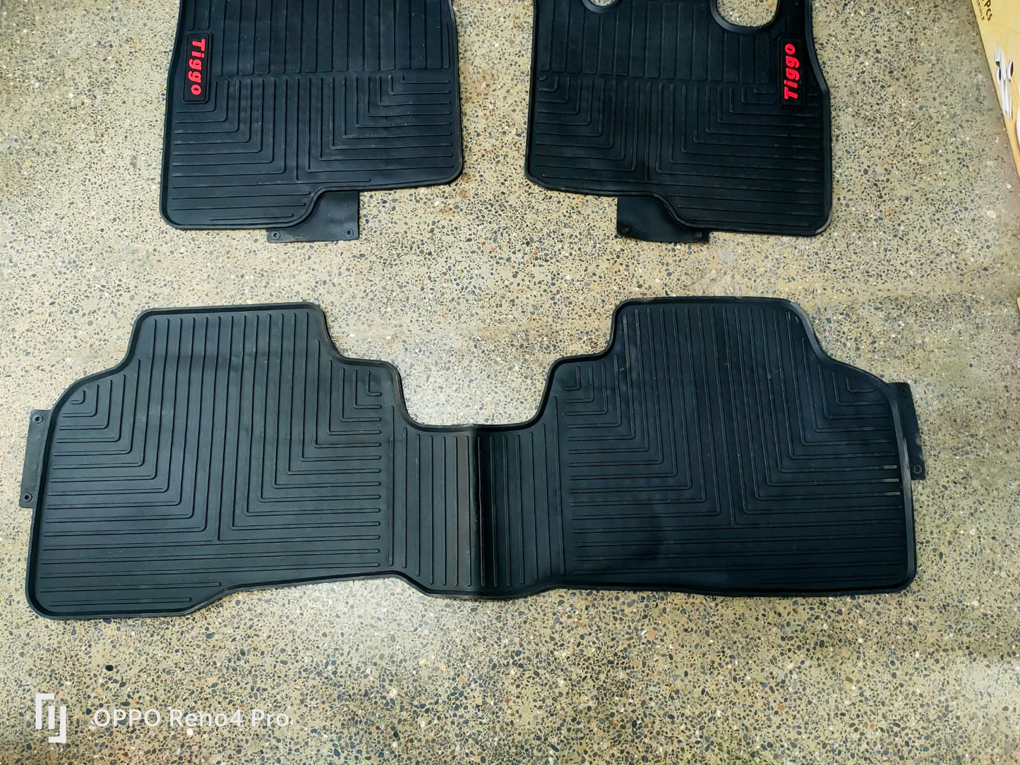 Chery Tiggo 9 PHEV Premium Latex Rubber PVC Car Floor Mats – Custom Fit Heavy Duty Waterproof | 4 Pcs Set
