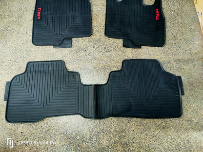 Chery Tiggo 9 PHEV Premium Latex Rubber PVC Car Floor Mats – Custom Fit Heavy Duty Waterproof | 4 Pcs Set
