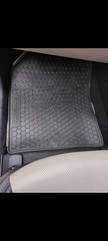 Kia Sorento 2021-2026 Premium Latex Rubber PVC Car Floor Mats – Custom Fit Heavy Duty Waterproof | 4 Pcs Set