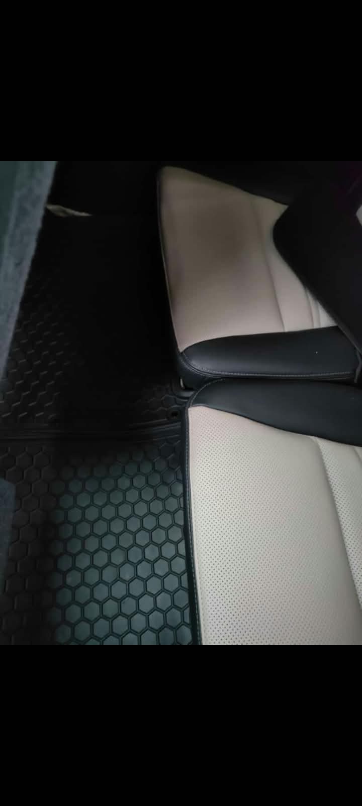 Kia Sorento 2021-2026 Premium Latex Rubber PVC Car Floor Mats – Custom Fit Heavy Duty Waterproof | 4 Pcs Set