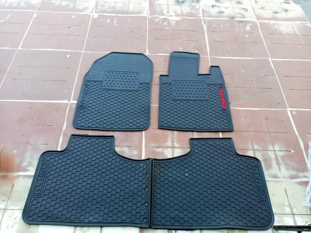 Changan Oshan X7 Premium Latex Rubber PVC Car Floor Mats – Custom Fit Heavy Duty Waterproof | 3 & 4 Pcs Sets