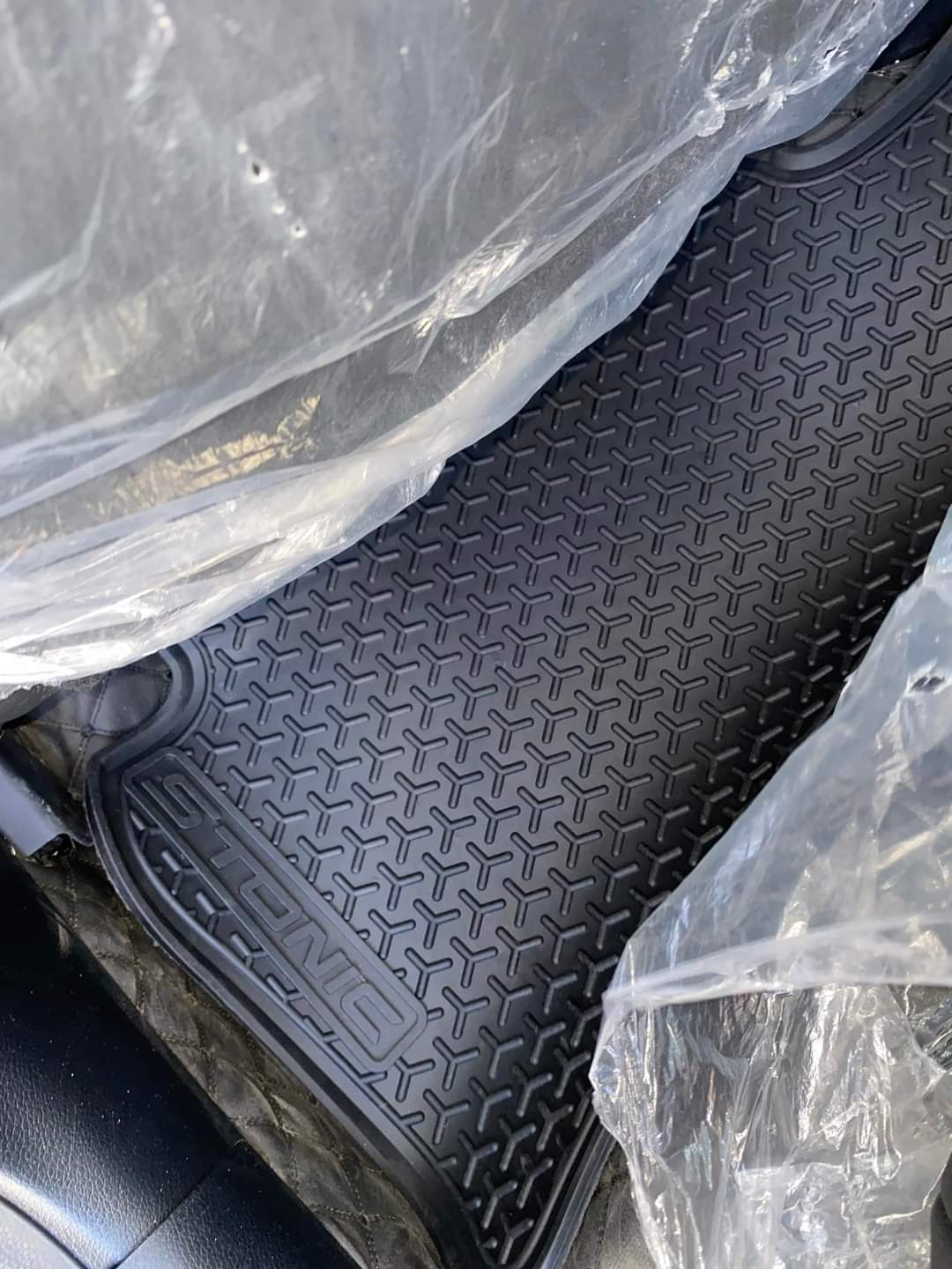 Kia Stonic Premium Latex Rubber PVC Car Floor Mats – Custom Fit Heavy Duty Waterproof | 3 Pcs Set